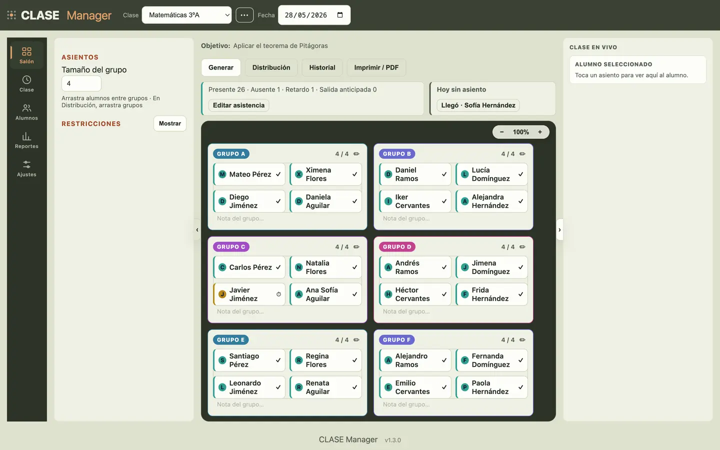 CLASE Manager con el tema Estudio: tablero verde oliva con tarjetas de papel